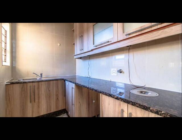 4 BEDROOM HOUSE FOR SALE IN BASSONIA